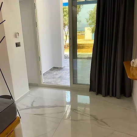 Nikoletta 4*